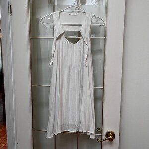 White size small dress with lining